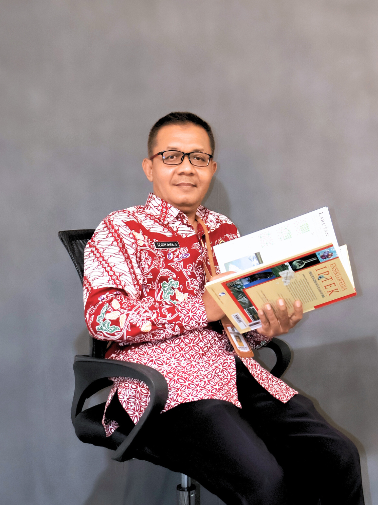 Teguh Iman Santoso, MM. Pd.